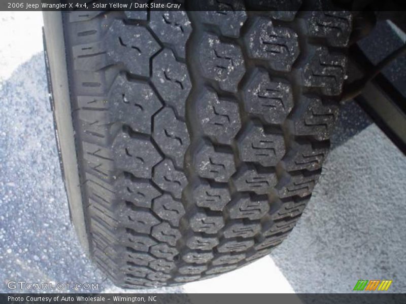 Solar Yellow / Dark Slate Gray 2006 Jeep Wrangler X 4x4