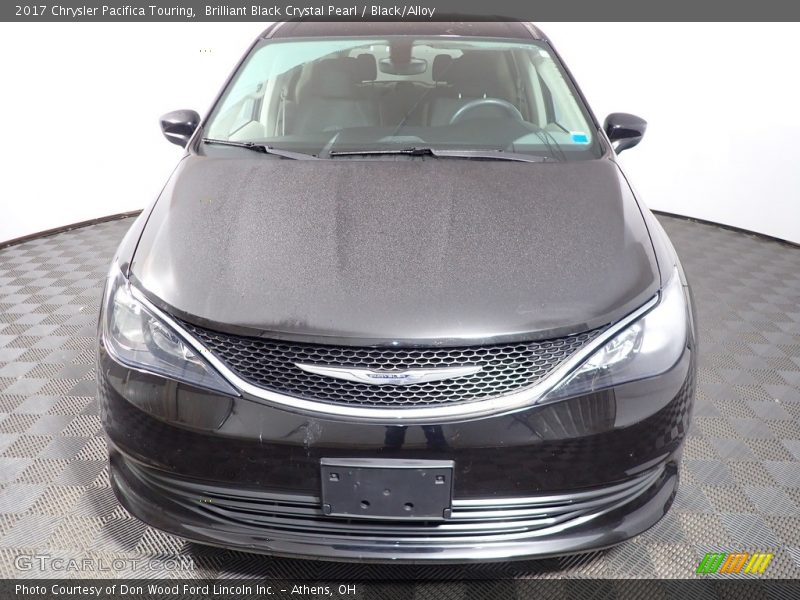 Brilliant Black Crystal Pearl / Black/Alloy 2017 Chrysler Pacifica Touring