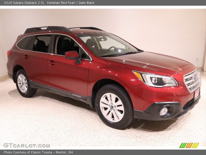 Front 3/4 View of 2016 Outback 2.5i