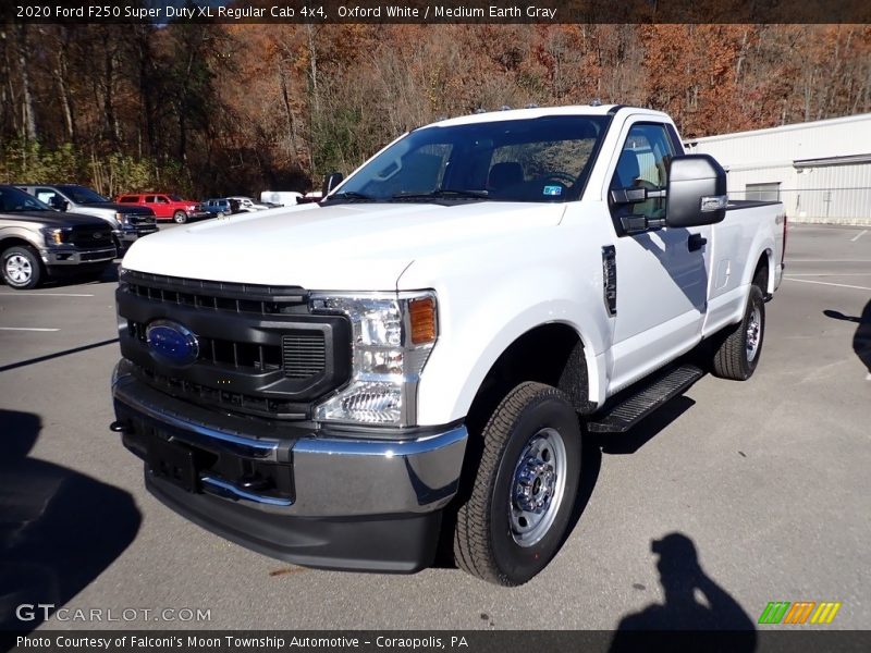 Oxford White / Medium Earth Gray 2020 Ford F250 Super Duty XL Regular Cab 4x4