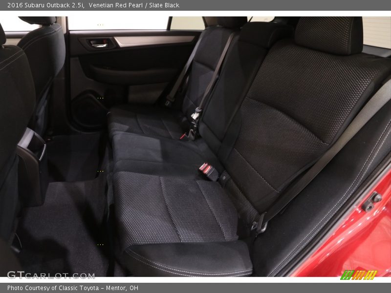Venetian Red Pearl / Slate Black 2016 Subaru Outback 2.5i
