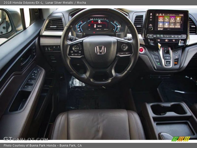Lunar Silver Metallic / Mocha 2018 Honda Odyssey EX-L