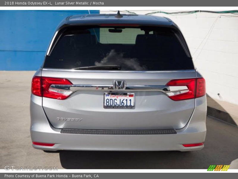 Lunar Silver Metallic / Mocha 2018 Honda Odyssey EX-L