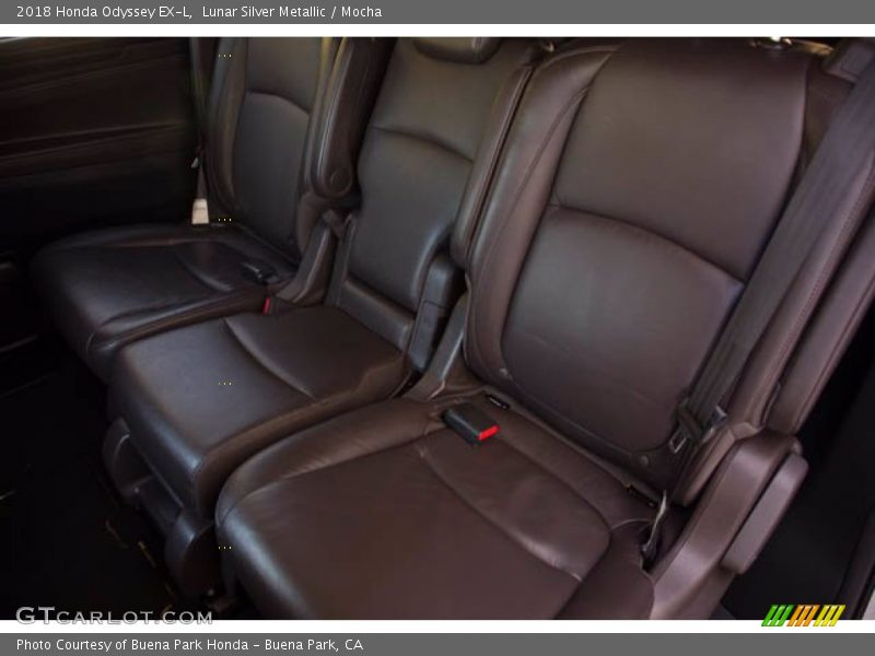 Lunar Silver Metallic / Mocha 2018 Honda Odyssey EX-L