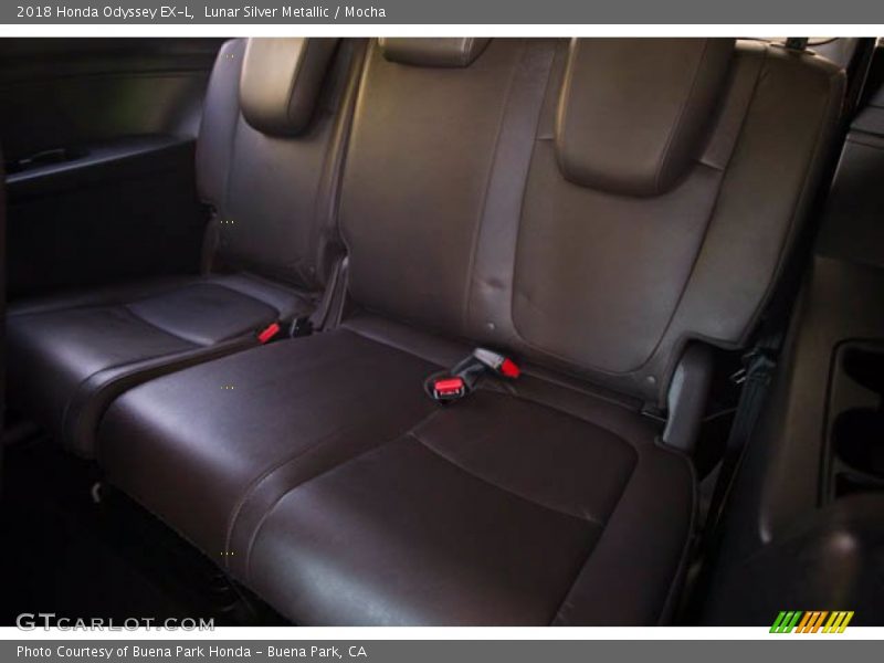 Lunar Silver Metallic / Mocha 2018 Honda Odyssey EX-L