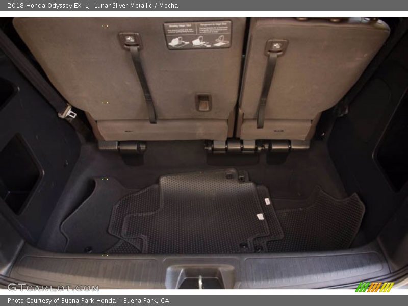 Lunar Silver Metallic / Mocha 2018 Honda Odyssey EX-L