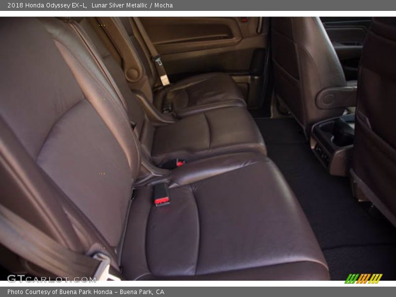 Lunar Silver Metallic / Mocha 2018 Honda Odyssey EX-L