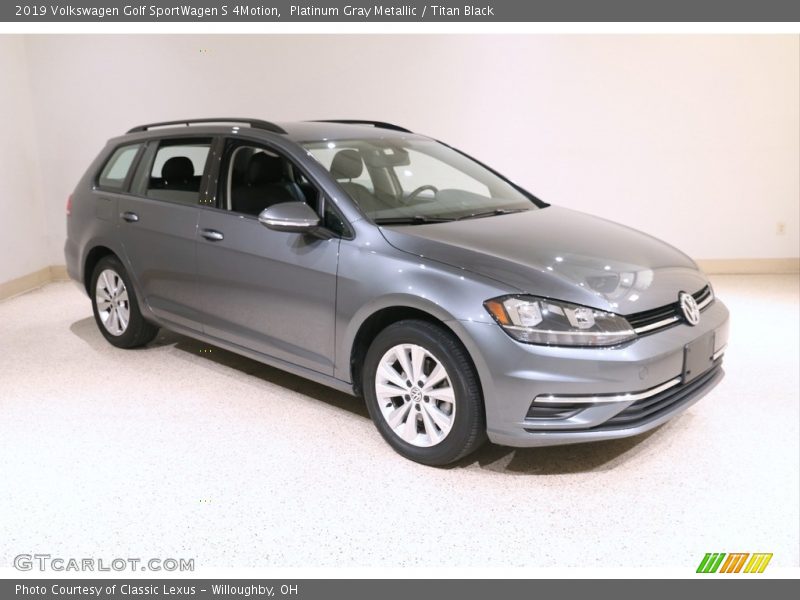Platinum Gray Metallic / Titan Black 2019 Volkswagen Golf SportWagen S 4Motion