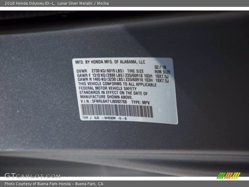 Lunar Silver Metallic / Mocha 2018 Honda Odyssey EX-L