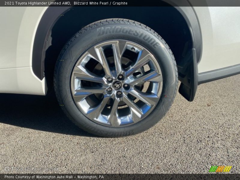 Blizzard White Pearl / Graphite 2021 Toyota Highlander Limited AWD