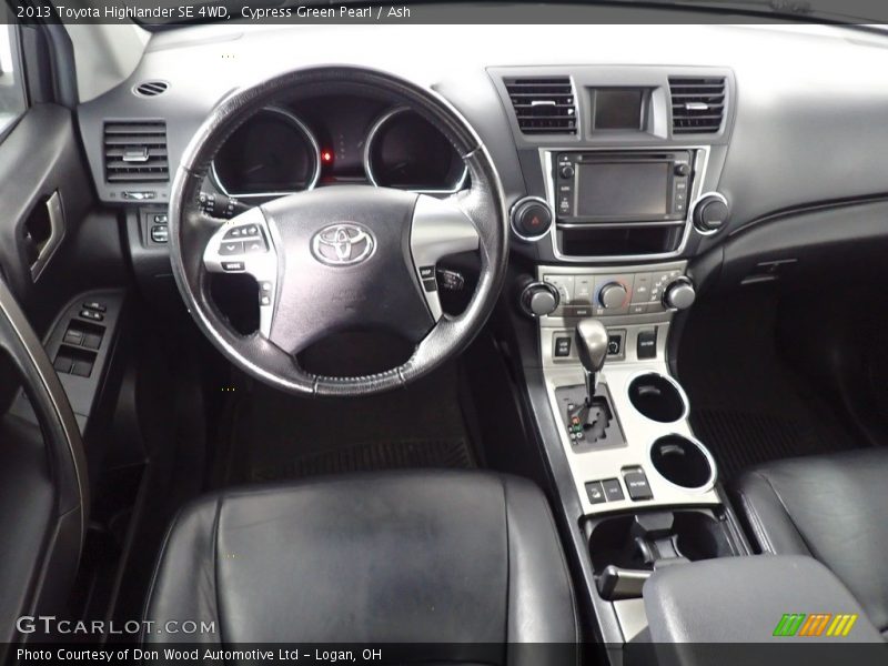 Cypress Green Pearl / Ash 2013 Toyota Highlander SE 4WD
