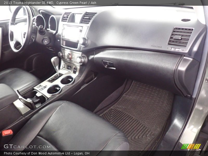 Cypress Green Pearl / Ash 2013 Toyota Highlander SE 4WD