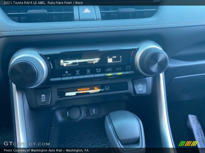 Ruby Flare Pearl / Black 2021 Toyota RAV4 LE AWD