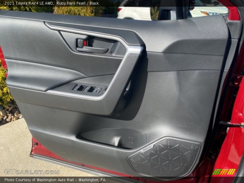 Ruby Flare Pearl / Black 2021 Toyota RAV4 LE AWD