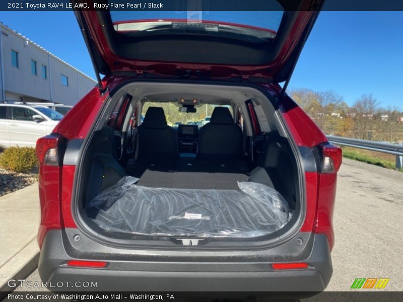 Ruby Flare Pearl / Black 2021 Toyota RAV4 LE AWD