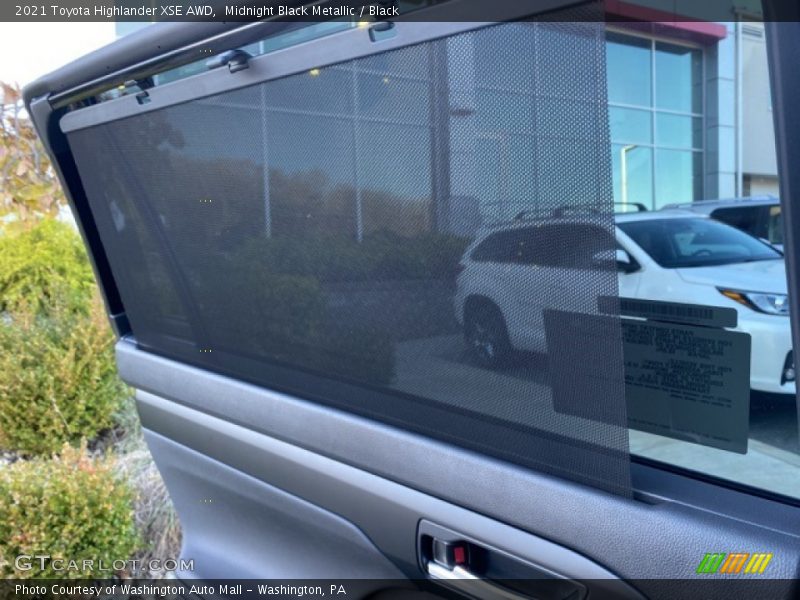 Midnight Black Metallic / Black 2021 Toyota Highlander XSE AWD