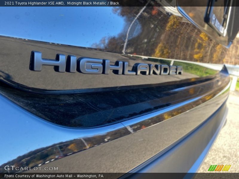 Midnight Black Metallic / Black 2021 Toyota Highlander XSE AWD