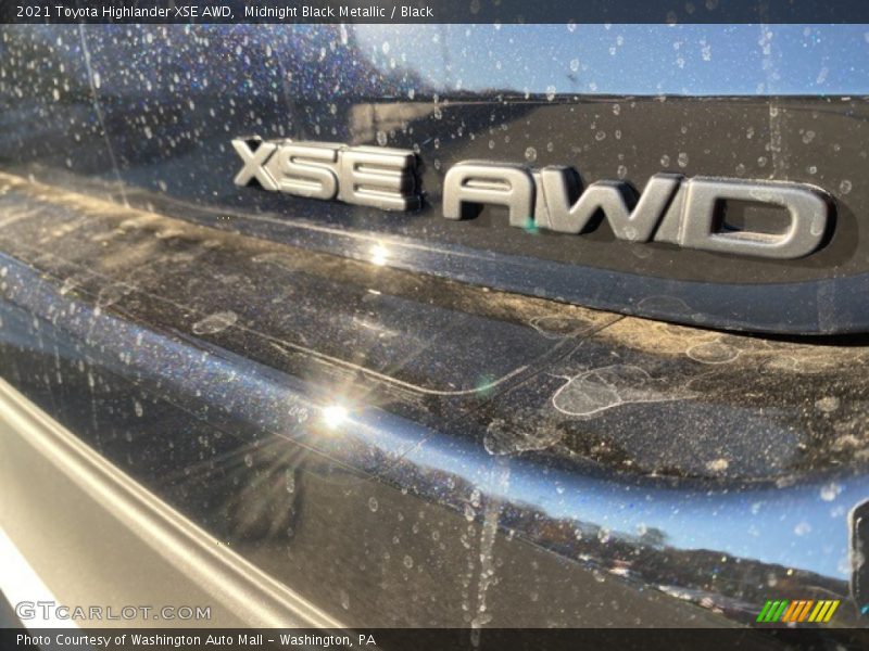 Midnight Black Metallic / Black 2021 Toyota Highlander XSE AWD