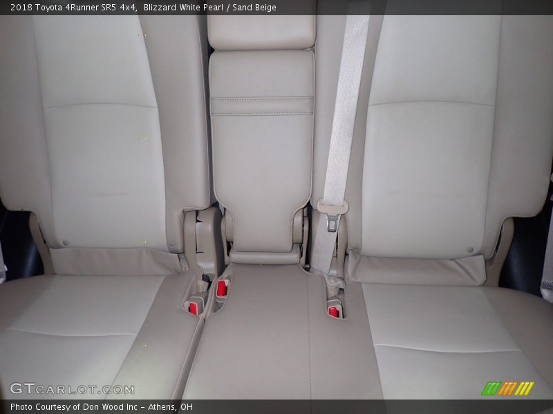 Blizzard White Pearl / Sand Beige 2018 Toyota 4Runner SR5 4x4