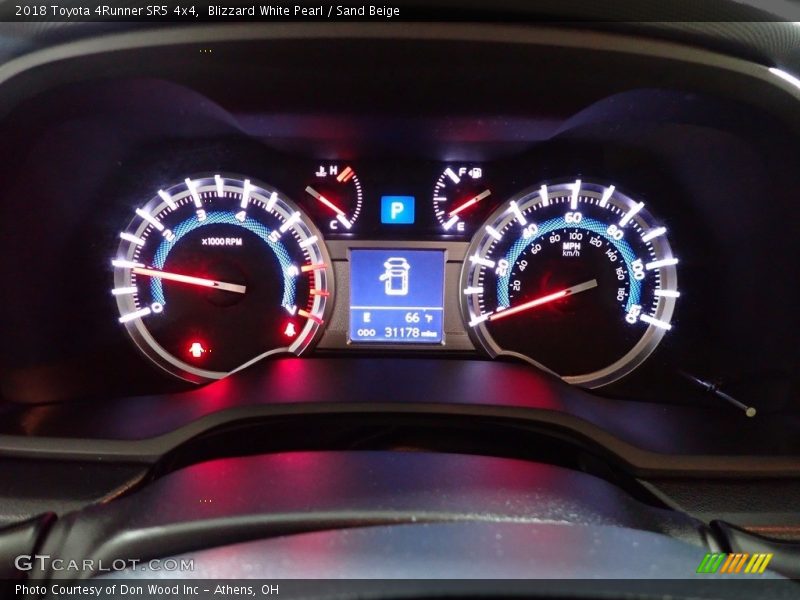 Blizzard White Pearl / Sand Beige 2018 Toyota 4Runner SR5 4x4