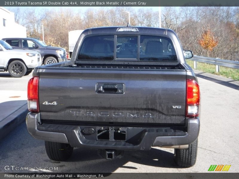 Midnight Black Metallic / Cement Gray 2019 Toyota Tacoma SR Double Cab 4x4
