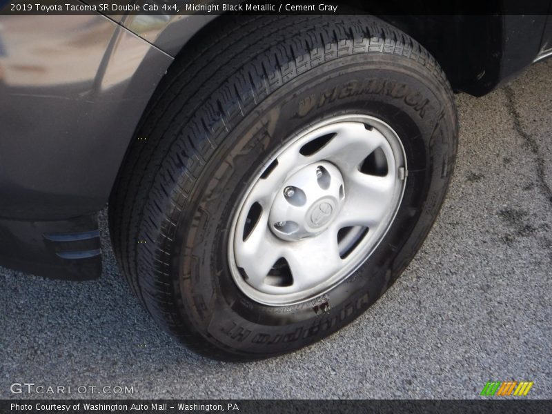 Midnight Black Metallic / Cement Gray 2019 Toyota Tacoma SR Double Cab 4x4