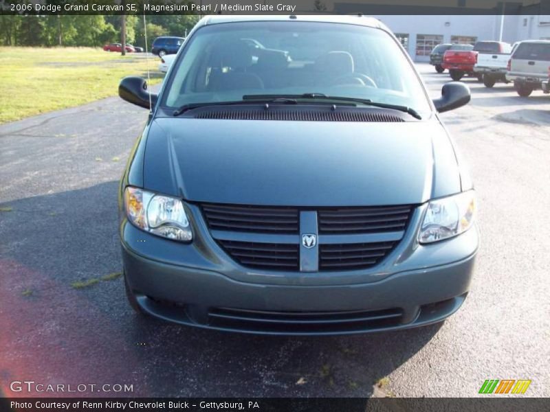 Magnesium Pearl / Medium Slate Gray 2006 Dodge Grand Caravan SE