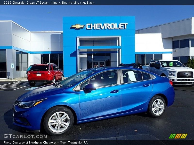 Kinetic Blue Metallic / Jet Black 2016 Chevrolet Cruze LT Sedan