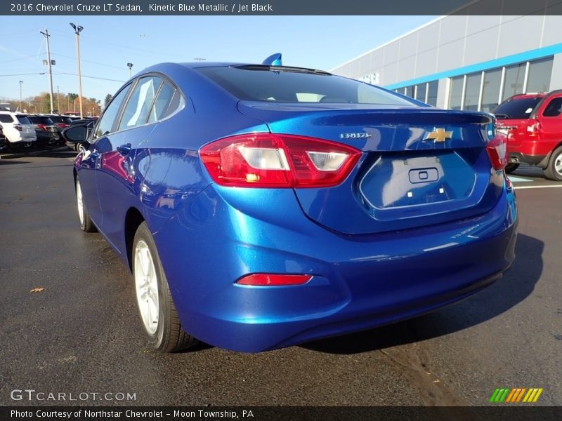 Kinetic Blue Metallic / Jet Black 2016 Chevrolet Cruze LT Sedan
