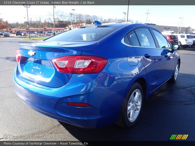 Kinetic Blue Metallic / Jet Black 2016 Chevrolet Cruze LT Sedan