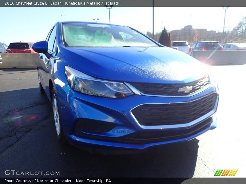 Kinetic Blue Metallic / Jet Black 2016 Chevrolet Cruze LT Sedan