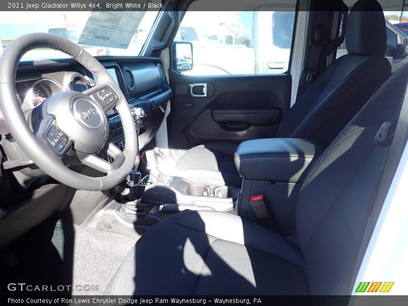 Bright White / Black 2021 Jeep Gladiator Willys 4x4