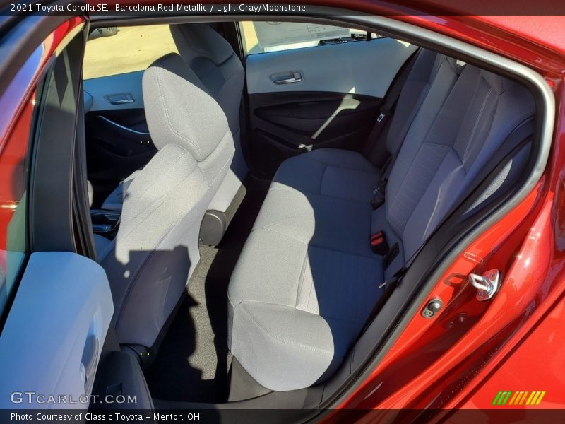Barcelona Red Metallic / Light Gray/Moonstone 2021 Toyota Corolla SE