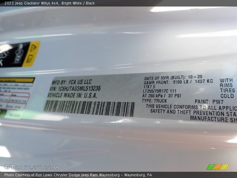 Bright White / Black 2021 Jeep Gladiator Willys 4x4