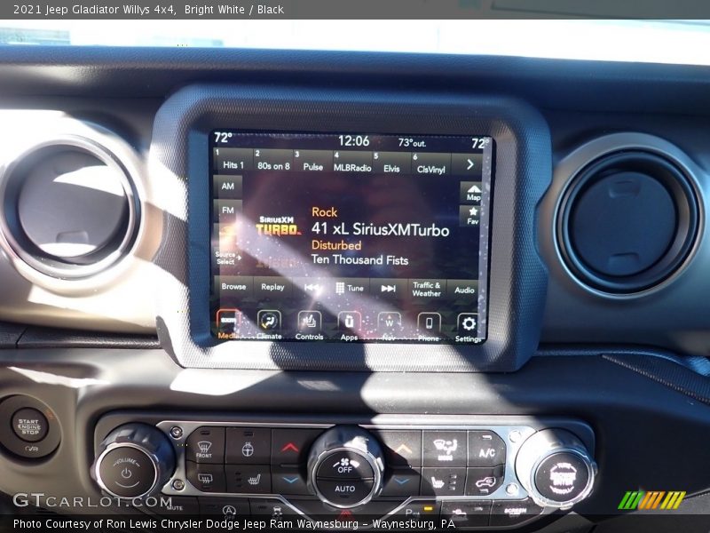 Bright White / Black 2021 Jeep Gladiator Willys 4x4