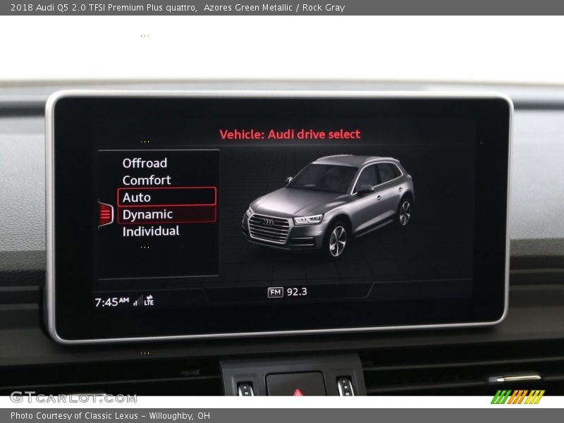 Azores Green Metallic / Rock Gray 2018 Audi Q5 2.0 TFSI Premium Plus quattro