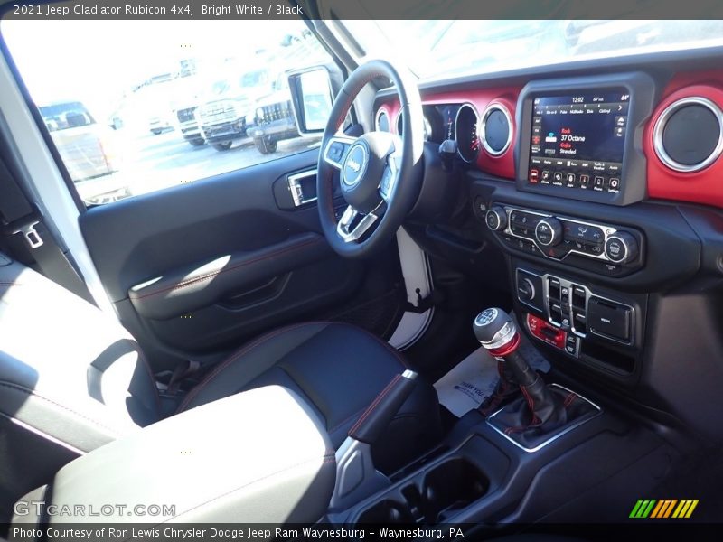Bright White / Black 2021 Jeep Gladiator Rubicon 4x4