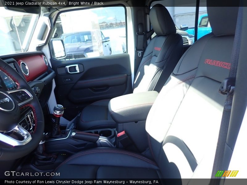 Bright White / Black 2021 Jeep Gladiator Rubicon 4x4