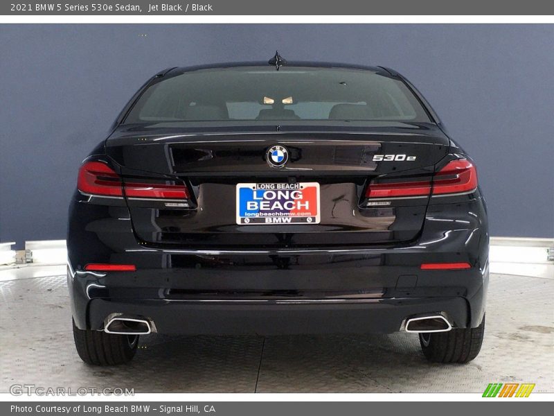 Jet Black / Black 2021 BMW 5 Series 530e Sedan