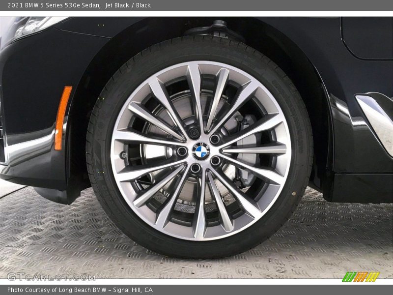 Jet Black / Black 2021 BMW 5 Series 530e Sedan