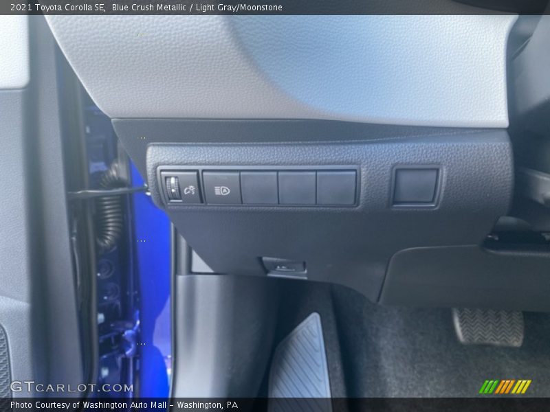 Blue Crush Metallic / Light Gray/Moonstone 2021 Toyota Corolla SE