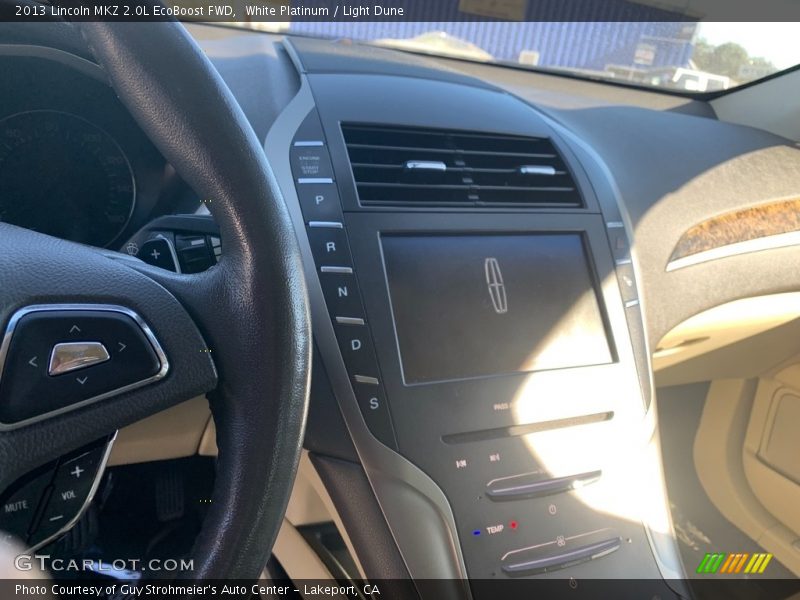 White Platinum / Light Dune 2013 Lincoln MKZ 2.0L EcoBoost FWD