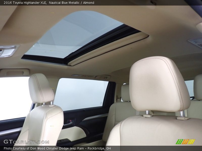 Nautical Blue Metallic / Almond 2016 Toyota Highlander XLE