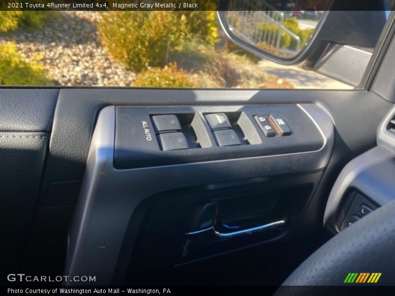 Magnetic Gray Metallic / Black 2021 Toyota 4Runner Limited 4x4