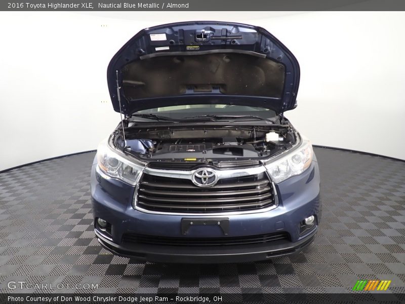 Nautical Blue Metallic / Almond 2016 Toyota Highlander XLE