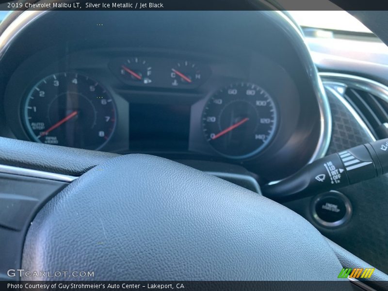 Silver Ice Metallic / Jet Black 2019 Chevrolet Malibu LT