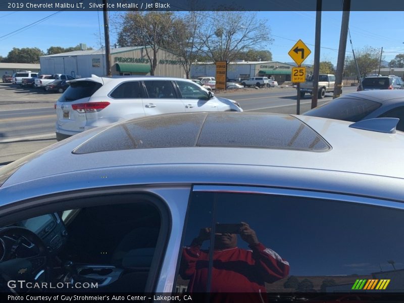 Silver Ice Metallic / Jet Black 2019 Chevrolet Malibu LT