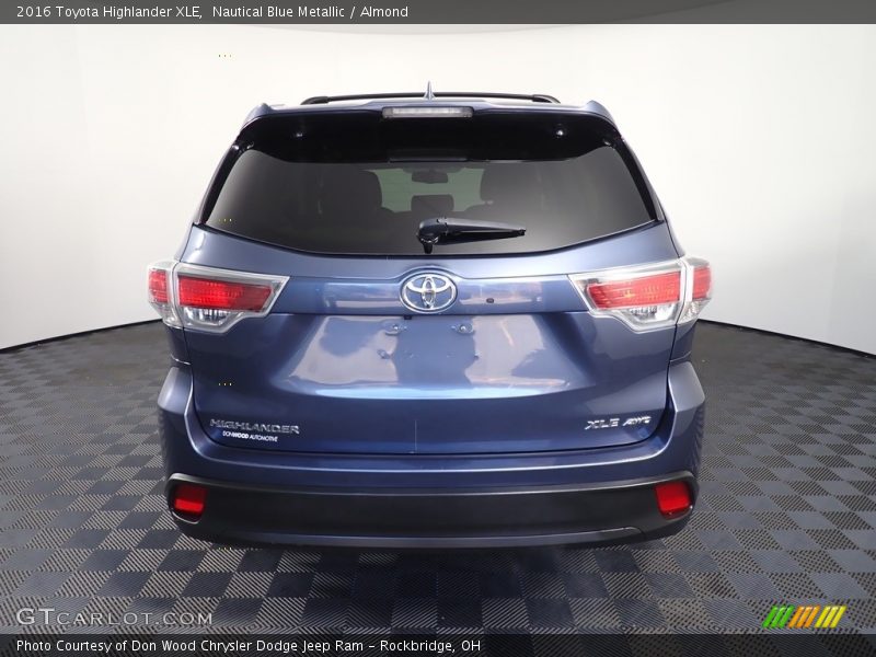 Nautical Blue Metallic / Almond 2016 Toyota Highlander XLE