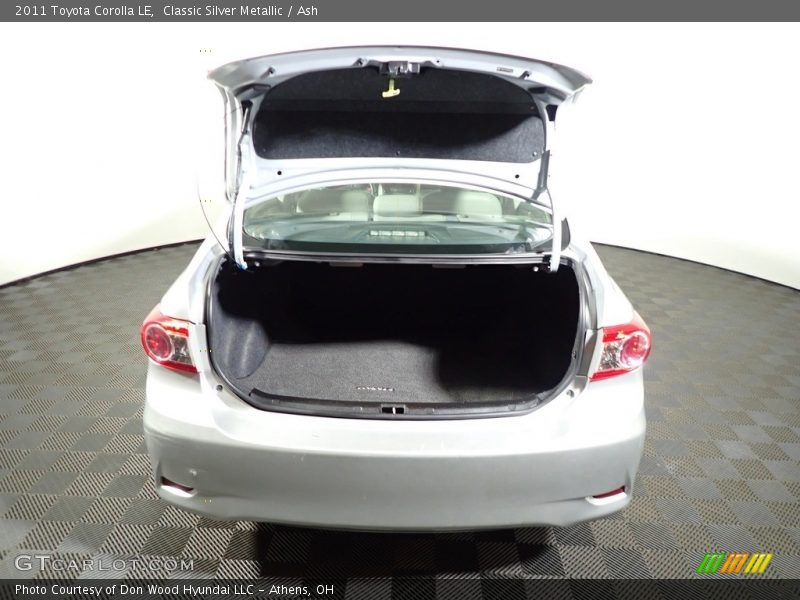 Classic Silver Metallic / Ash 2011 Toyota Corolla LE