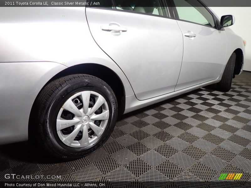 Classic Silver Metallic / Ash 2011 Toyota Corolla LE